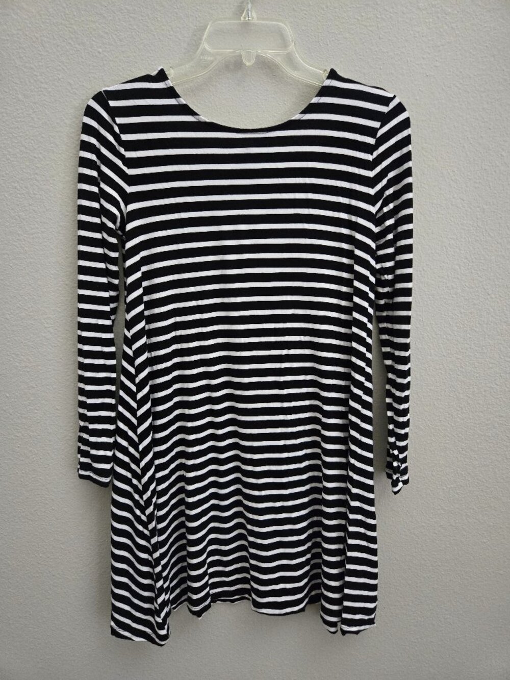 Old Navy Black & White Striped Long Sleeve Jersey Knit Swing Dress - Small